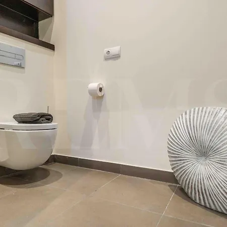 Fabulous In Historic Center By Rems Malaga